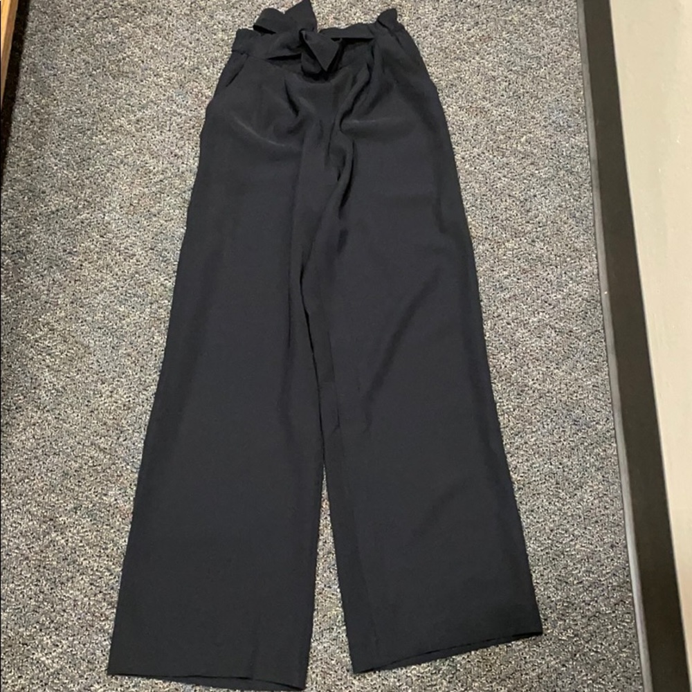 Lululemon Noir Pant 4 wide leg